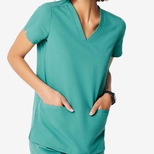 Women’s Figs Marine Casma Scrub Top